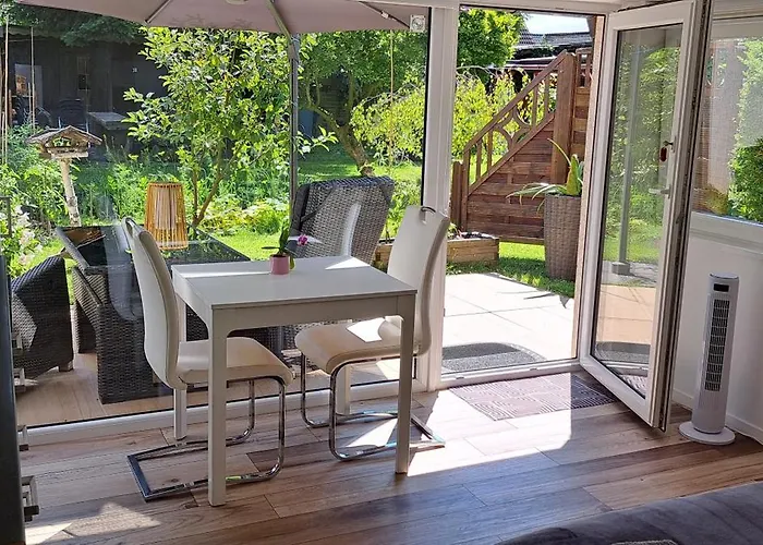 All-In-One Apartment Mit Eigener Sonnenterrasse Im Garten